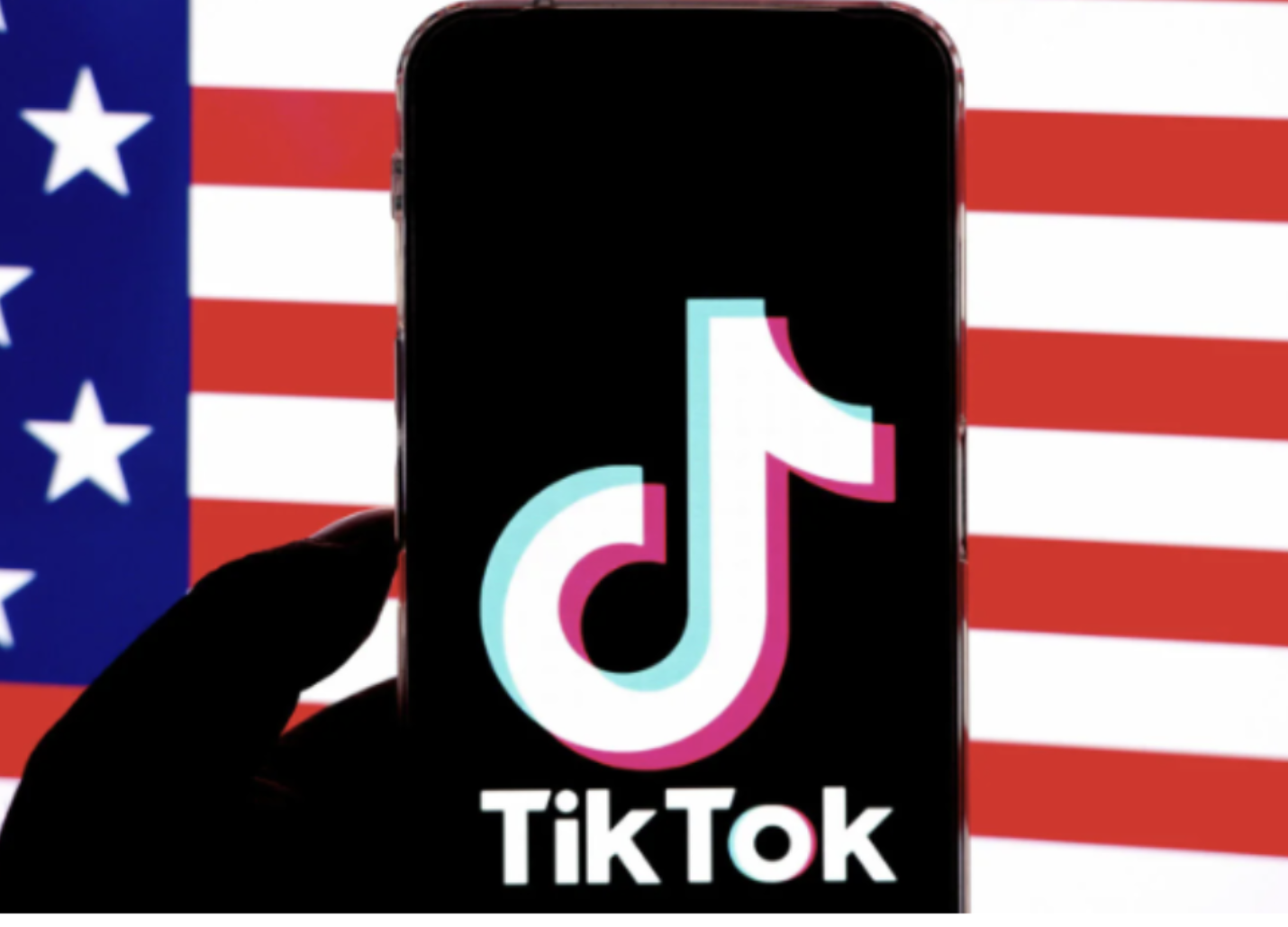 Tik Tok Logo behing USA Flag